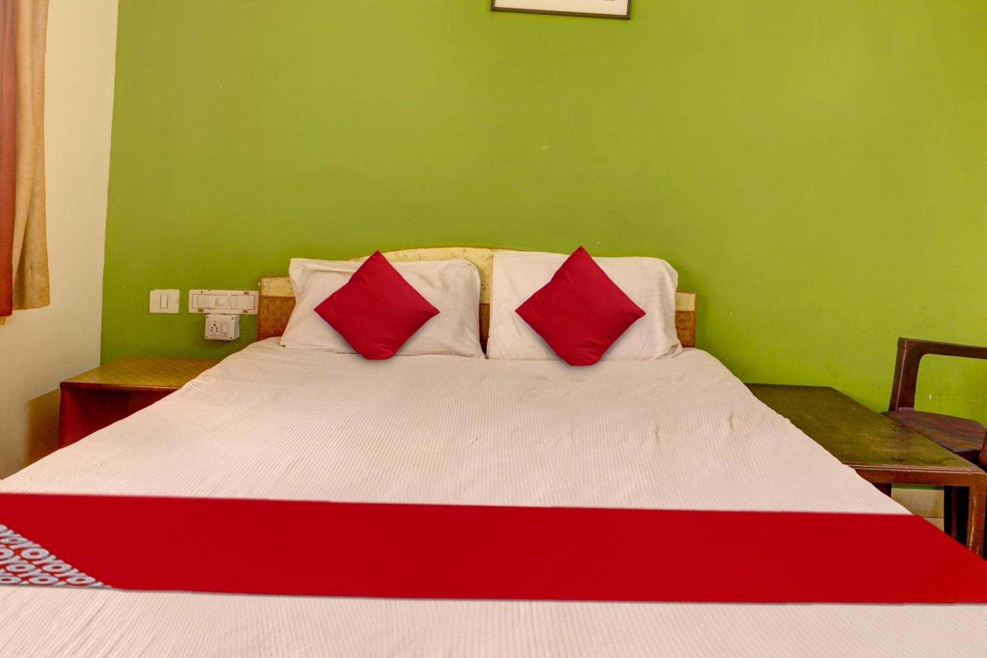 Oyo Flagship Raj Residency Hotell Bangalore Exteriör bild